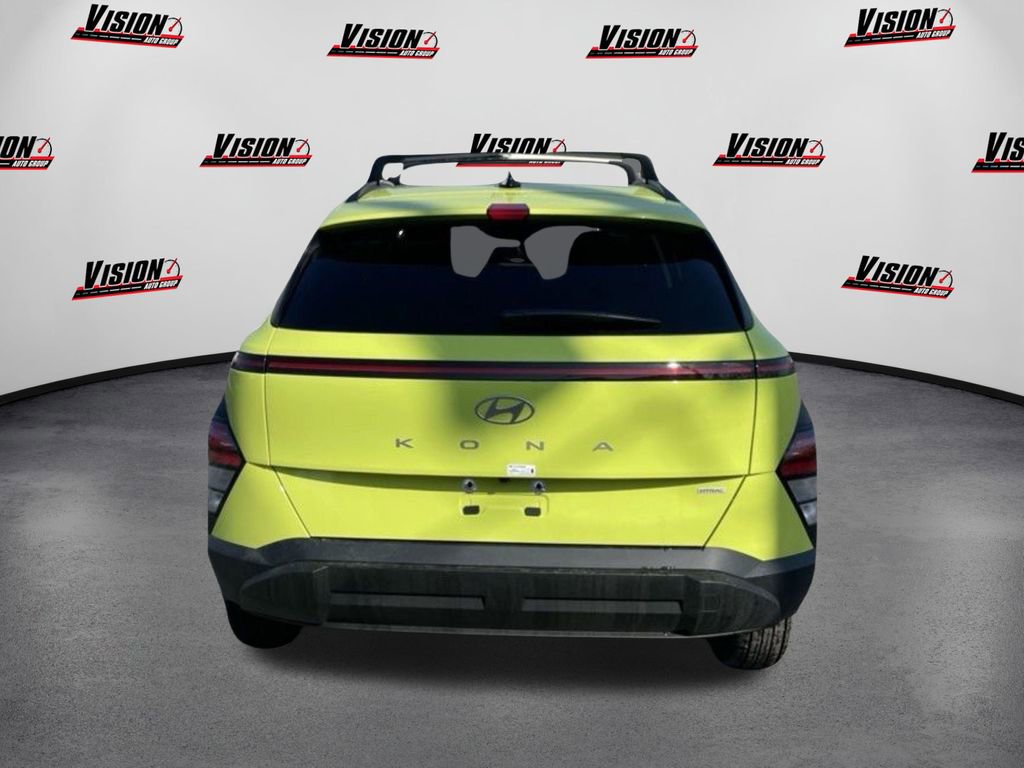 New 2024 Hyundai Kona SEL w/ Convenience Package image 4