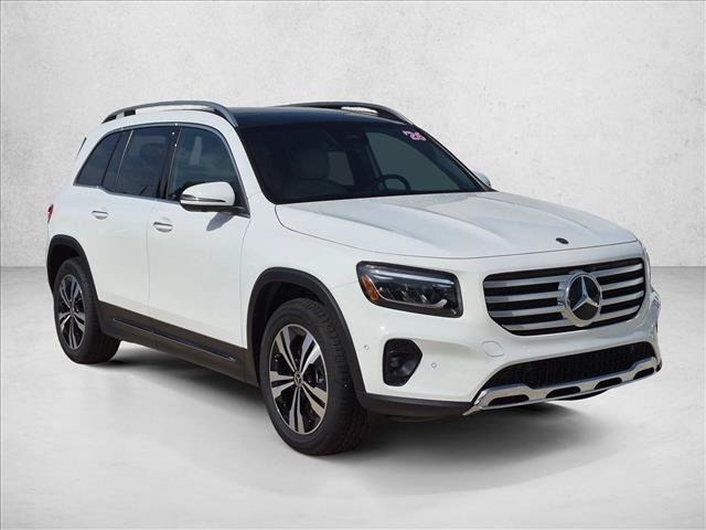 Used 2026 Mercedes-Benz GLB 250 image 3