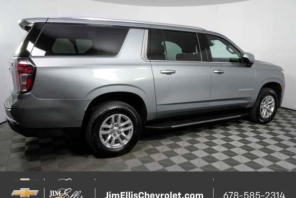 Certified 2024 Chevrolet Suburban LT image 28