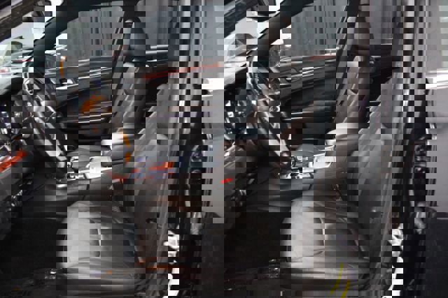 Used 2014 Chrysler 300 Touring w/ Quick Order Package 22F RWD image 10