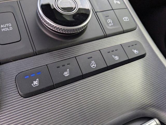 Used 2023 Hyundai Palisade Calligraphy image 30