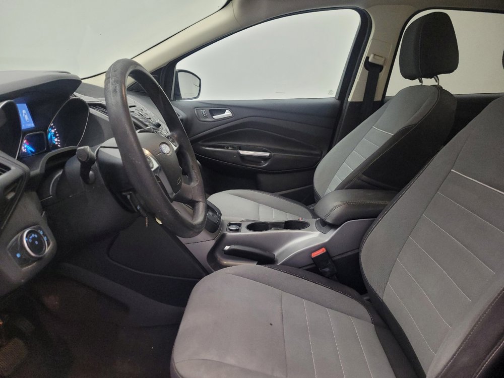 Used 2015 Ford Escape SE image 17