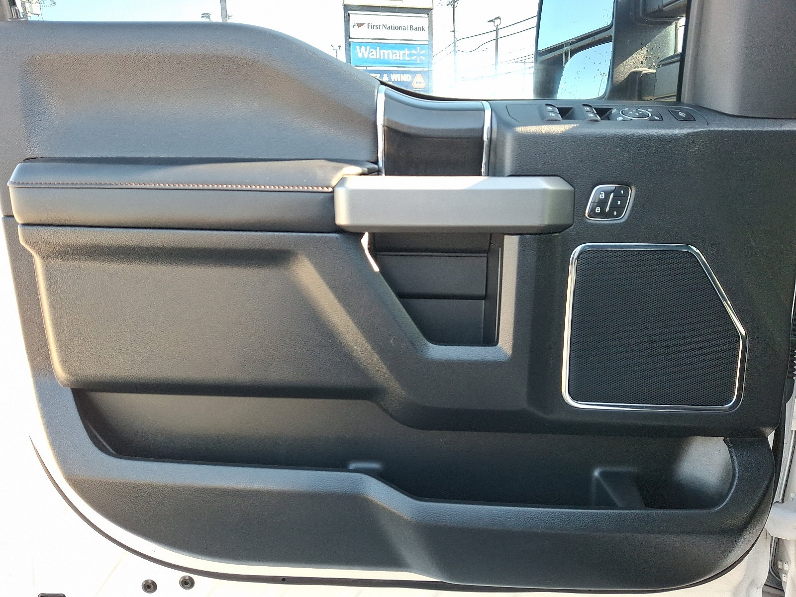 Used 2018 Ford F250 Platinum AWD/4WD image 12