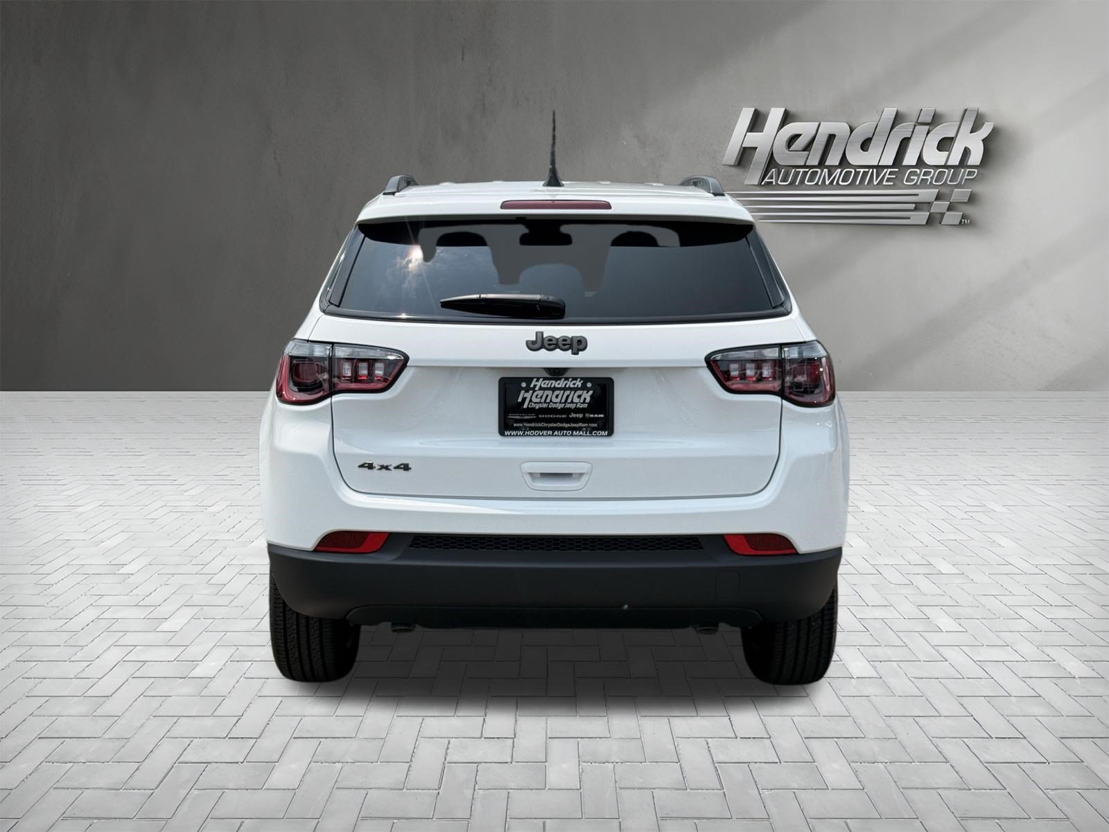New 2026 Jeep Compass Latitude AWD/4WD image 9