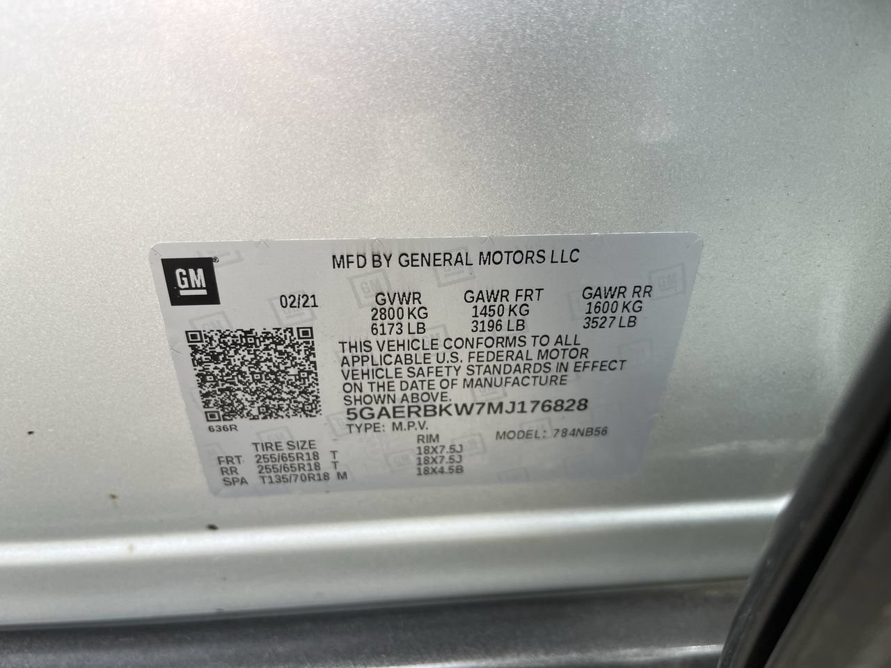 Used 2021 Buick Enclave Essence FWD image 31