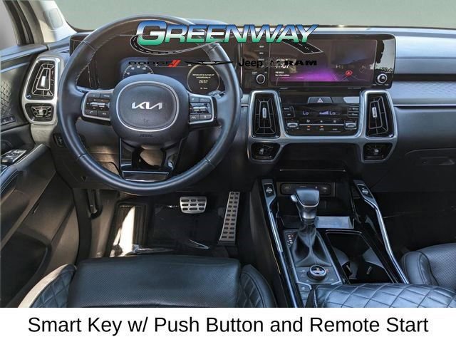 Used 2023 Kia Sorento SX AWD/4WD image 11
