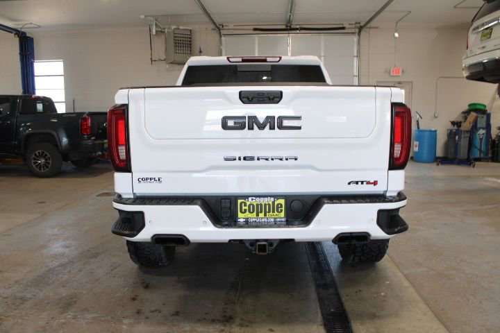 Used 2023 GMC Sierra 1500 AT4 w/ AT4 Premium Package AWD/4WD image 9