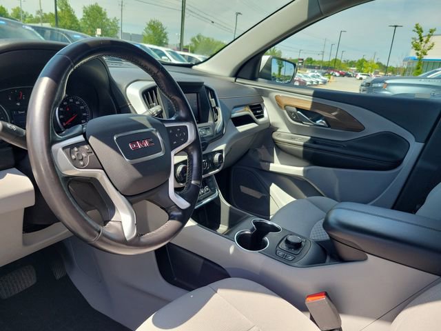 Used 2020 GMC Terrain SLE w/ Driver Convenience Package FWD image 13