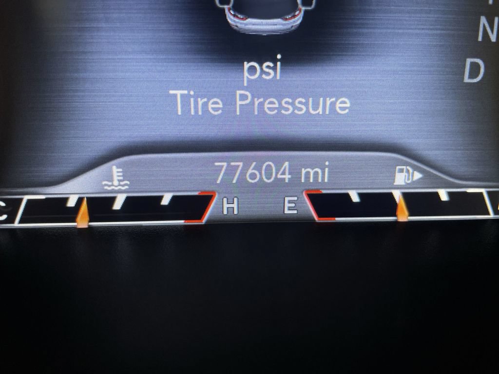 Used 2020 Jeep Cherokee Limited AWD/4WD image 6