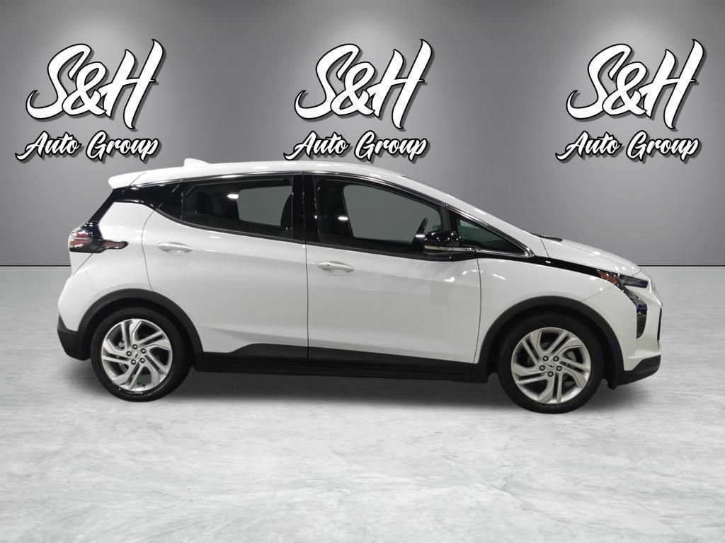 Used 2023 Chevrolet Bolt LT w/ Driver Confidence Package FWD image 18