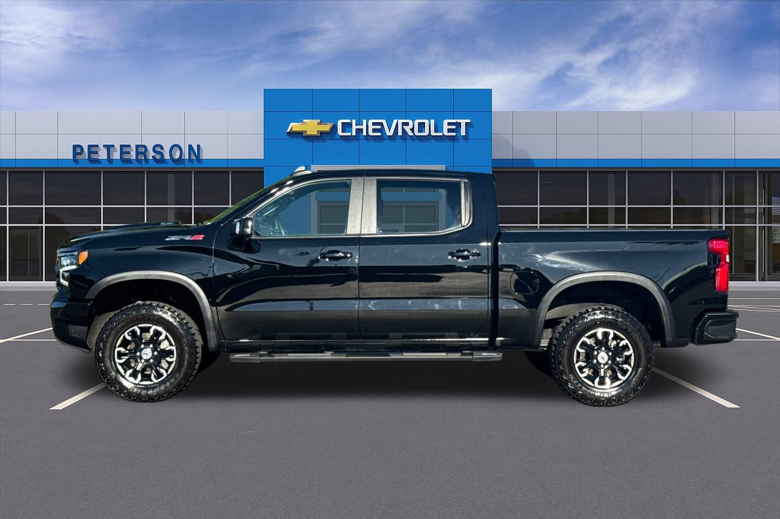 Certified 2025 Chevrolet Silverado 1500 ZR2 AWD/4WD image 7