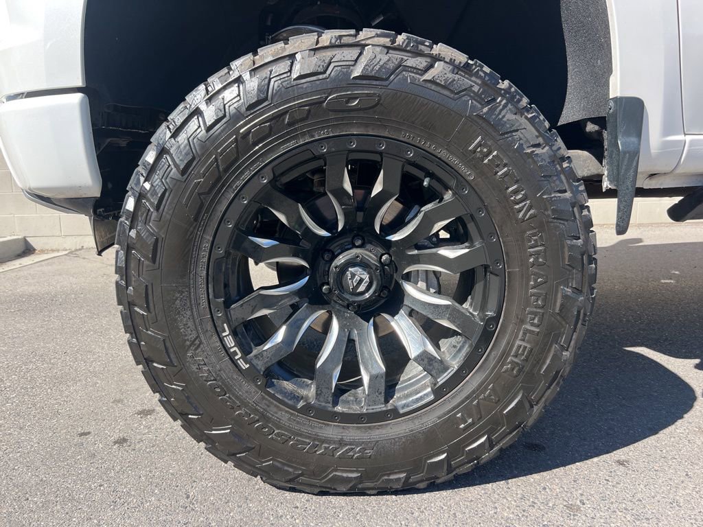 Used 2023 Chevrolet Silverado 1500 High Country w/ High Country Premium Package image 30