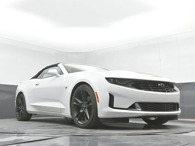 Used 2021 Chevrolet Camaro LT w/ RS Package image 34
