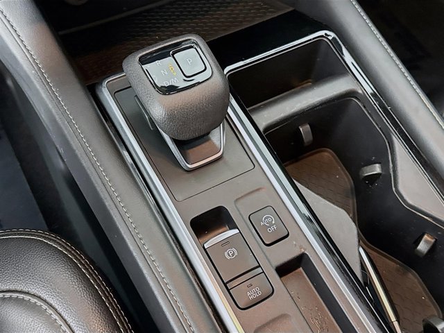 Certified 2023 Nissan Pathfinder SV image 18