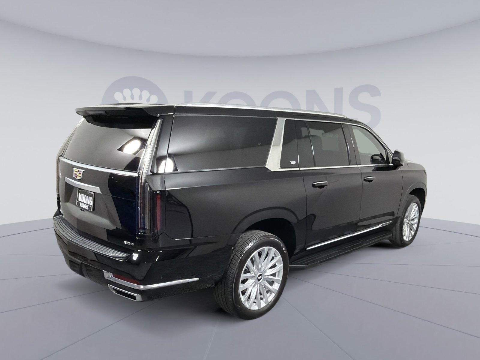 Used 2025 Cadillac Escalade ESV Luxury image 7