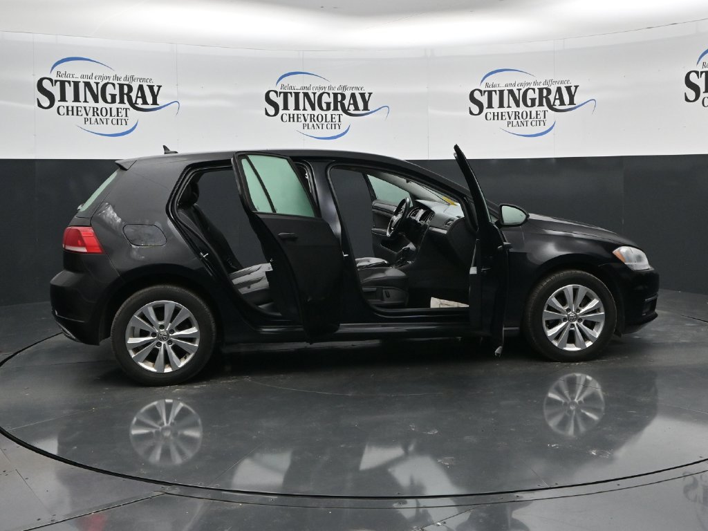 Used 2020 Volkswagen Golf 4-Door FWD image 36