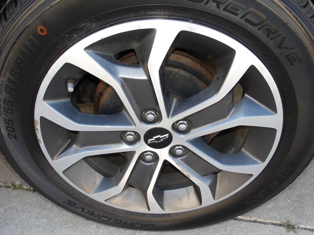 Used 2019 Chevrolet Sonic LT w/ Convenience Package FWD image 37
