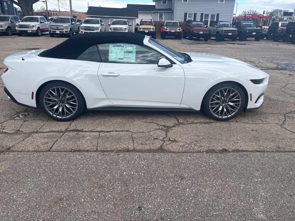 New 2026 Ford Mustang Premium image 5