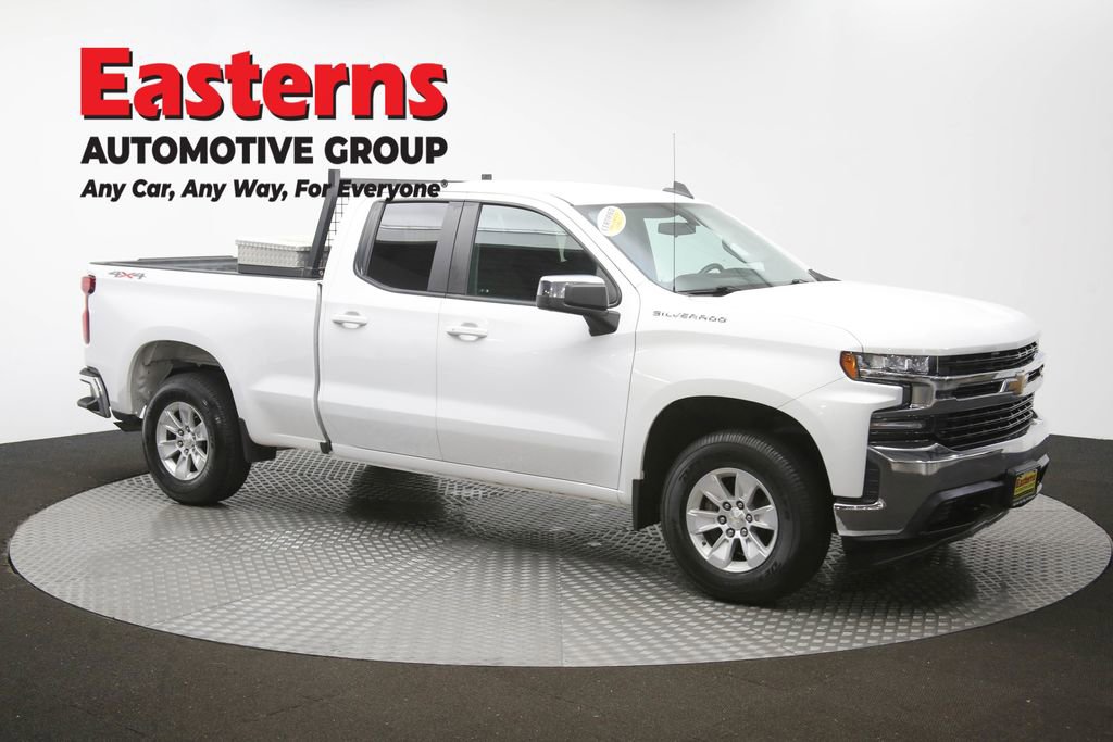 Used 2021 Chevrolet Silverado 1500 LT AWD/4WD image 50