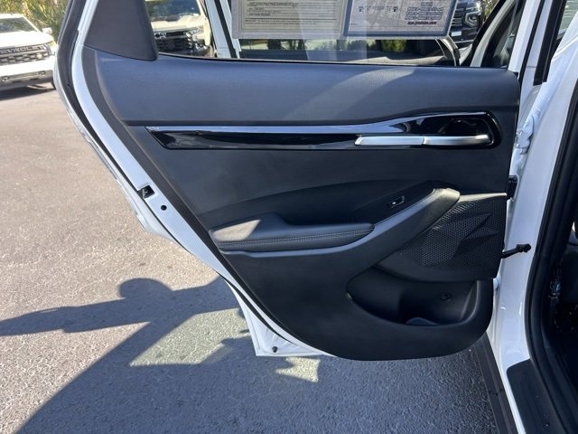 Used 2023 Kia Seltos EX image 13