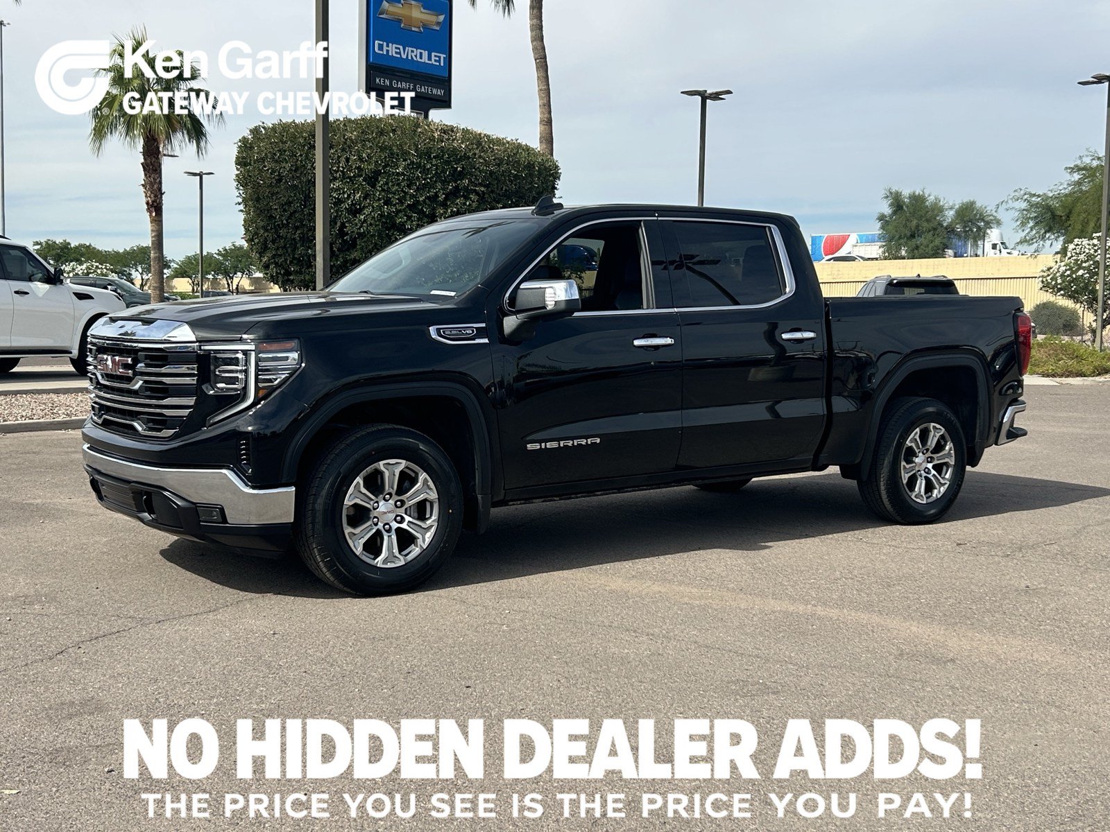 Certified 2025 GMC Sierra 1500 SLT RWD image 1