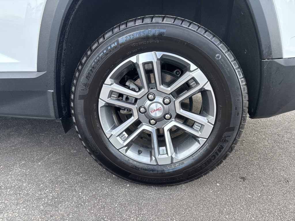 Used 2025 GMC Terrain Elevation AWD/4WD image 11