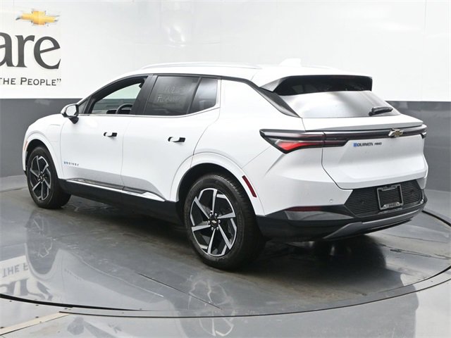 New 2025 Chevrolet Equinox EV LT image 14