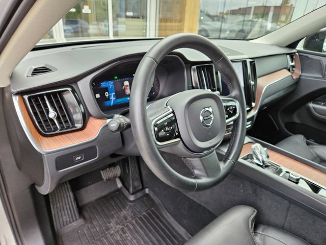 Certified 2023 Volvo XC60 B6 Ultimate w/ Protection Package Premier AWD/4WD image 23
