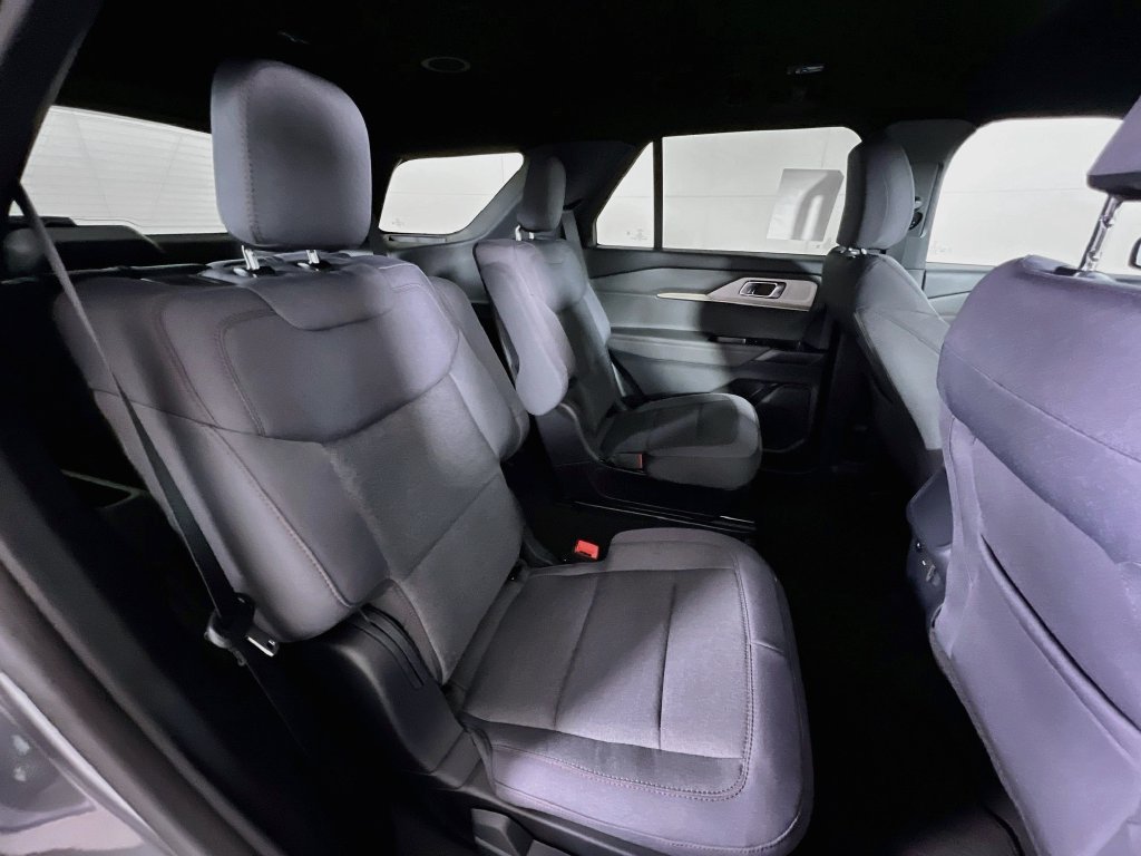 New 2027 Ford Explorer Active AWD/4WD image 17