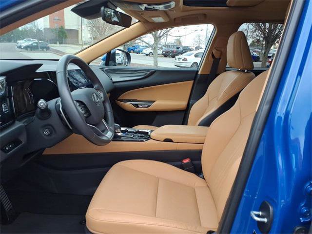 Certified 2025 Lexus NX 250 FWD w/ Premium Package image 10