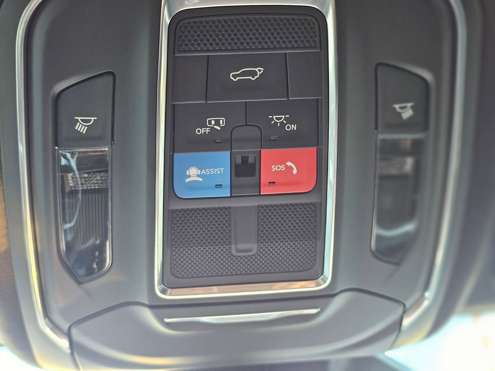 New 2026 Jeep Grand Cherokee L Limited image 18