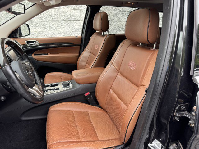 Used 2012 Jeep Grand Cherokee Overland Summit AWD/4WD image 7