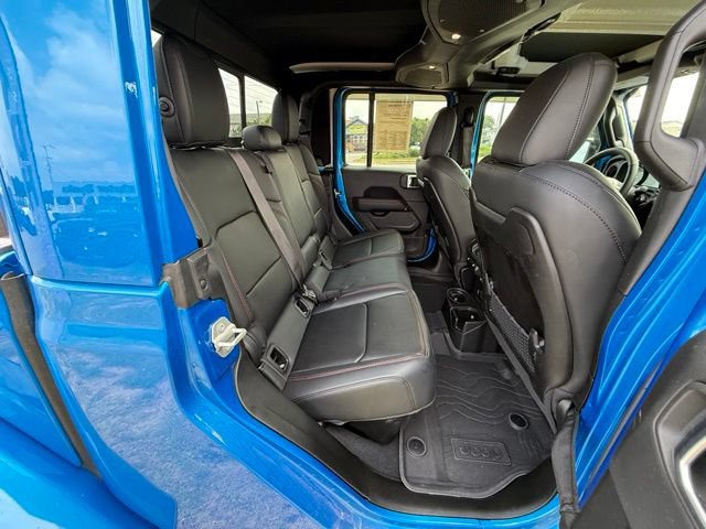 Used 2024 Jeep Gladiator Rubicon AWD/4WD image 13