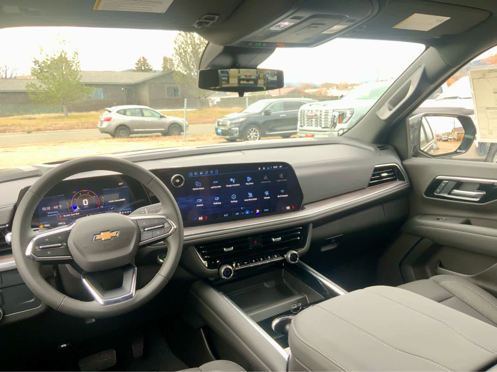 New 2026 Chevrolet Suburban LS AWD/4WD image 34