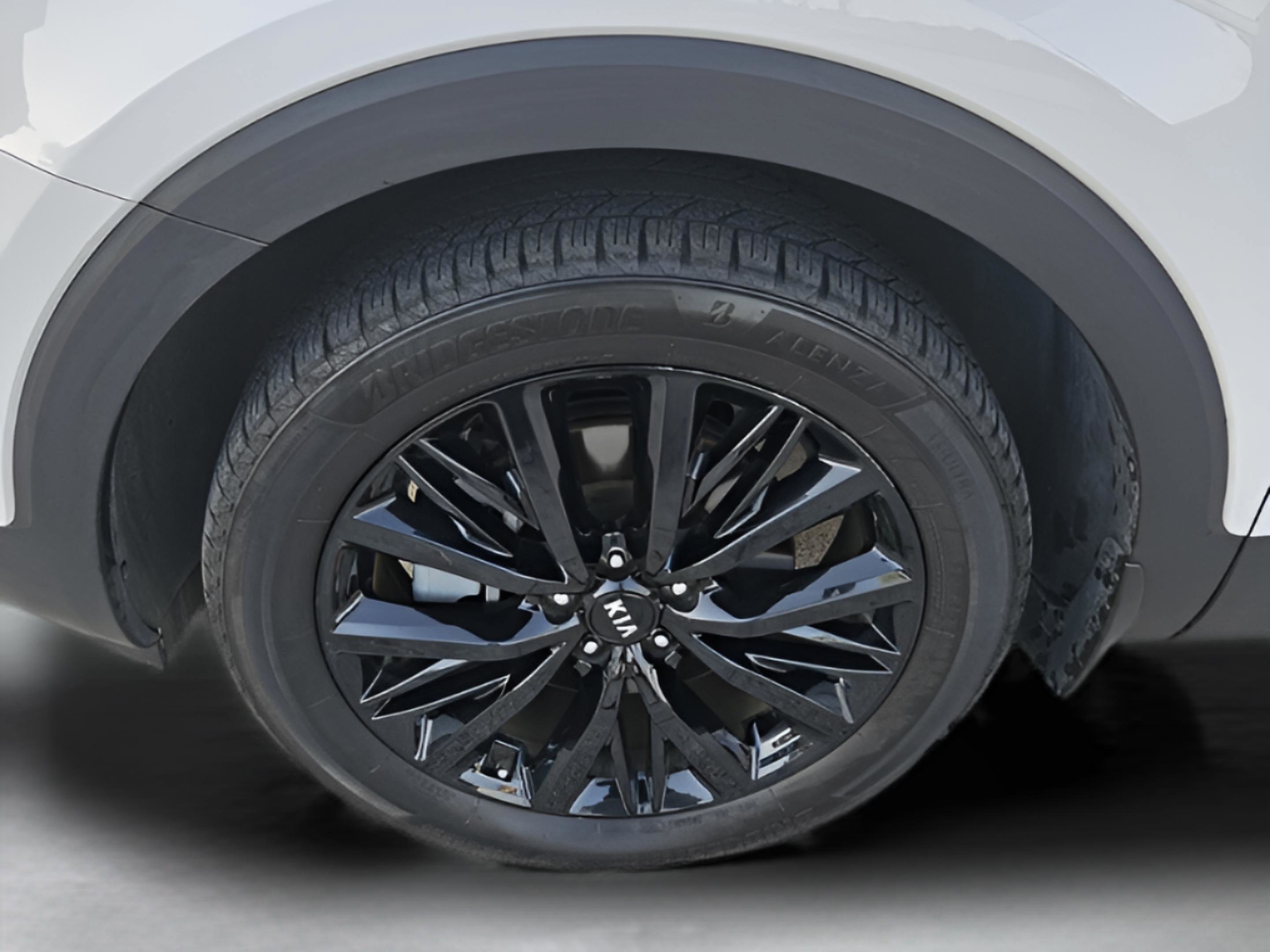 Used 2021 Kia Telluride SX w/ Towing Package image 39