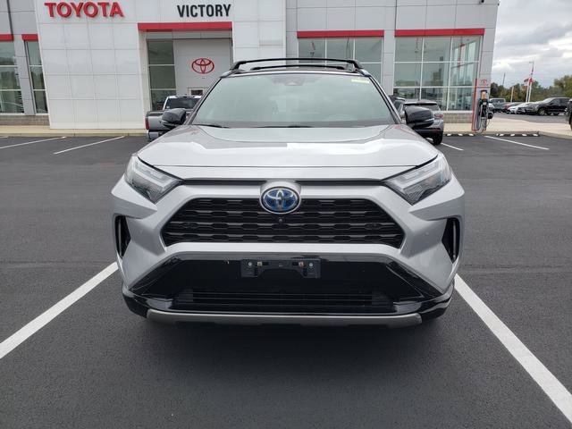 Used 2023 Toyota RAV4 XSE AWD/4WD image 2