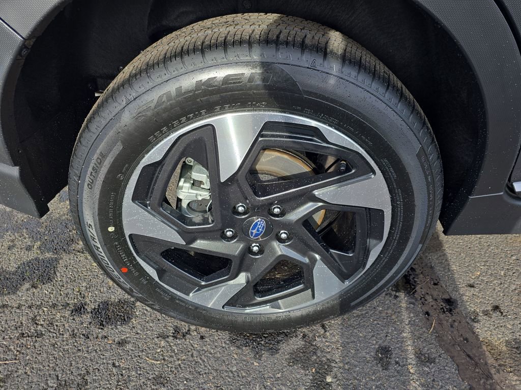 New 2026 Subaru Crosstrek 2.5i Limited image 9