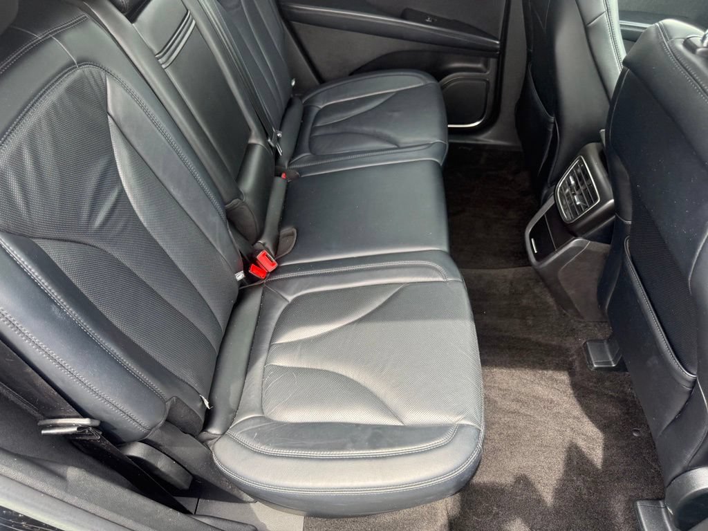Used 2018 Lincoln MKX Reserve FWD image 45