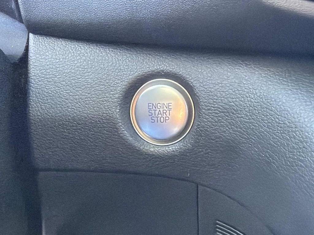 Used 2023 Hyundai Santa Fe SEL image 35