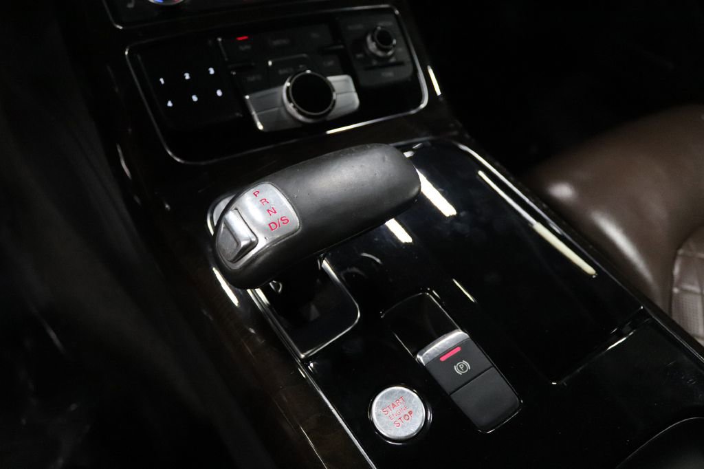 Used 2016 Audi A8 L 4.0T image 31