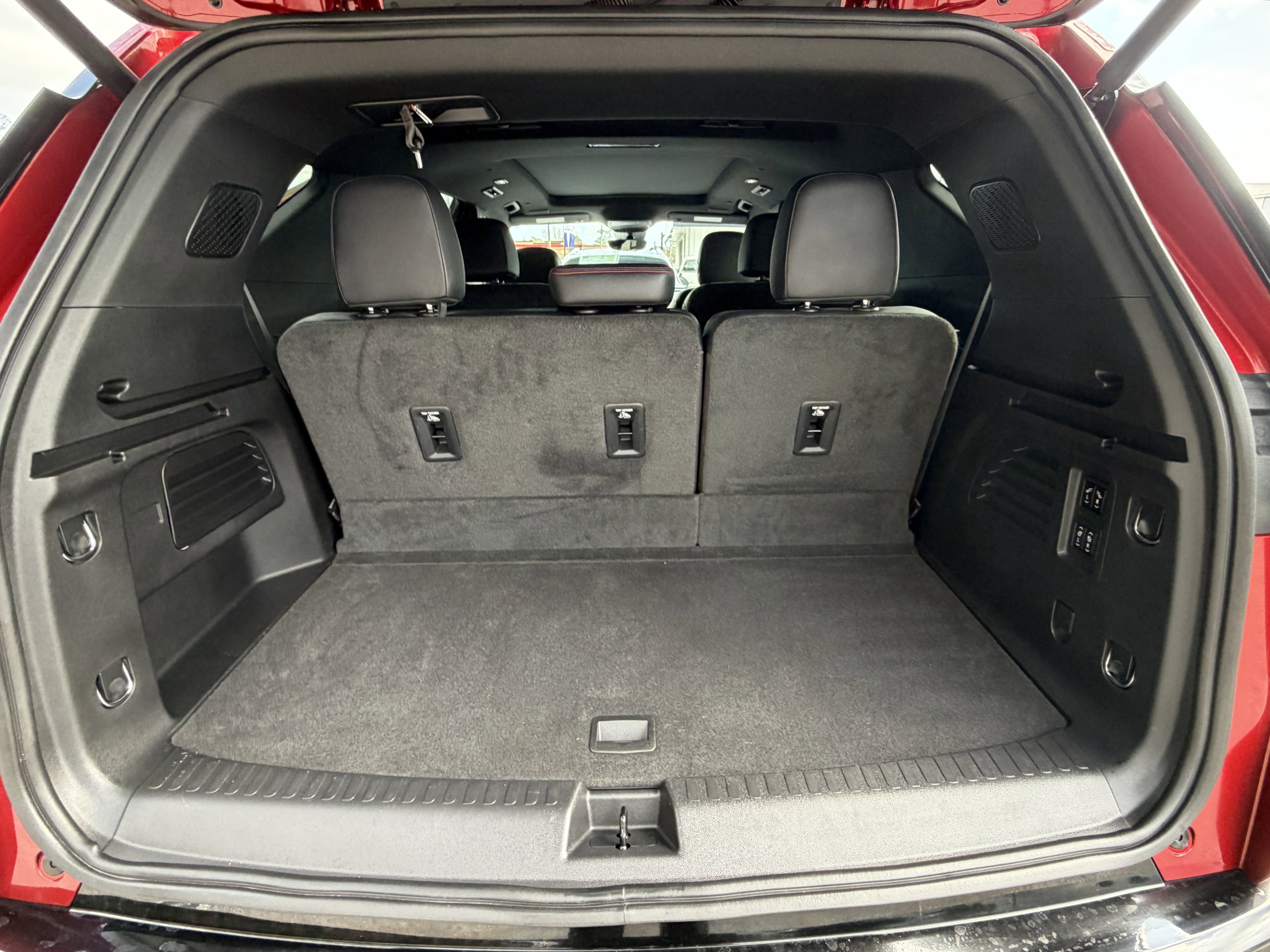 Used 2024 Chevrolet Traverse RS w/ LPO, Floor Liner Package image 4
