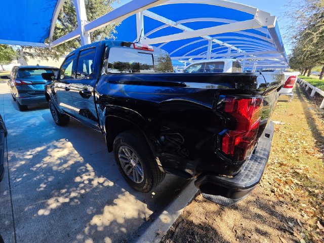 Used 2024 Chevrolet Colorado LT w/ LT Convenience Package RWD image 4