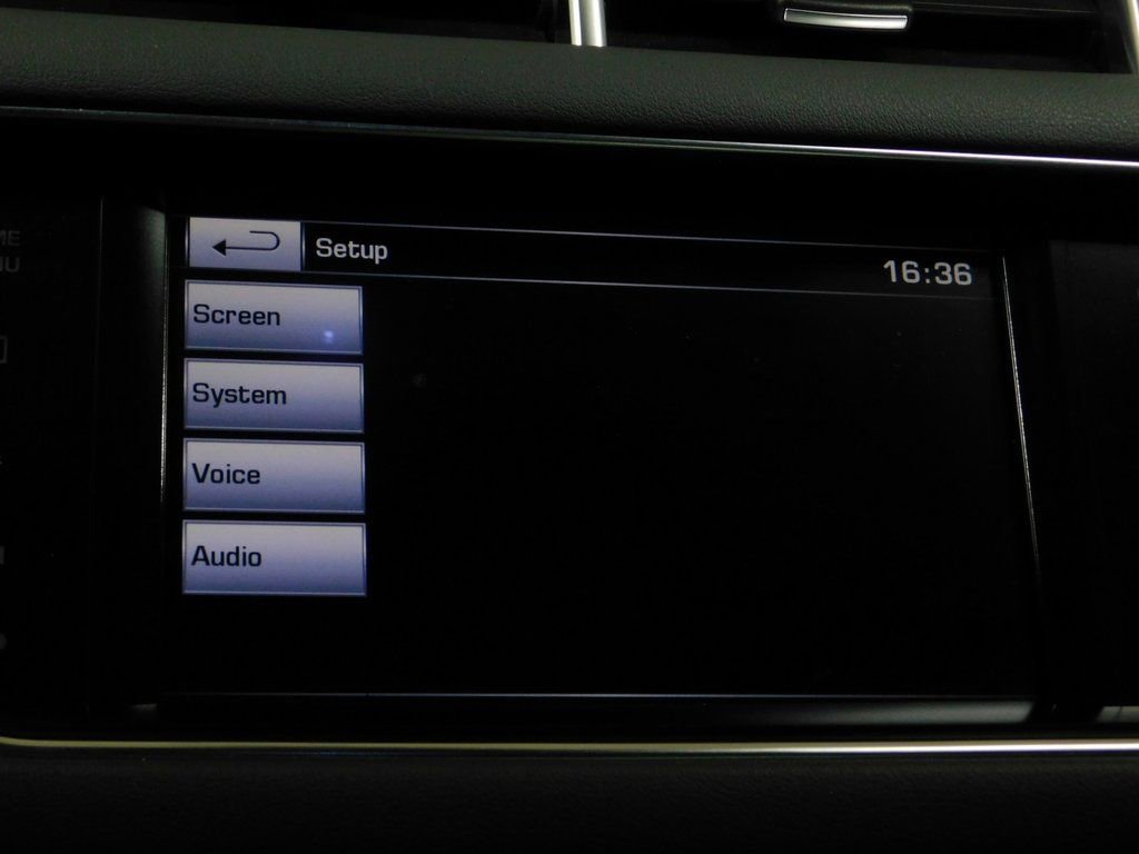 Used 2014 Land Rover Range Rover Sport HSE image 61