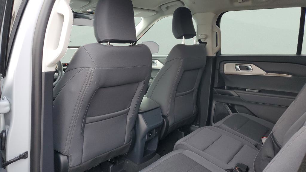 New 2026 Ford Explorer Active AWD/4WD image 34