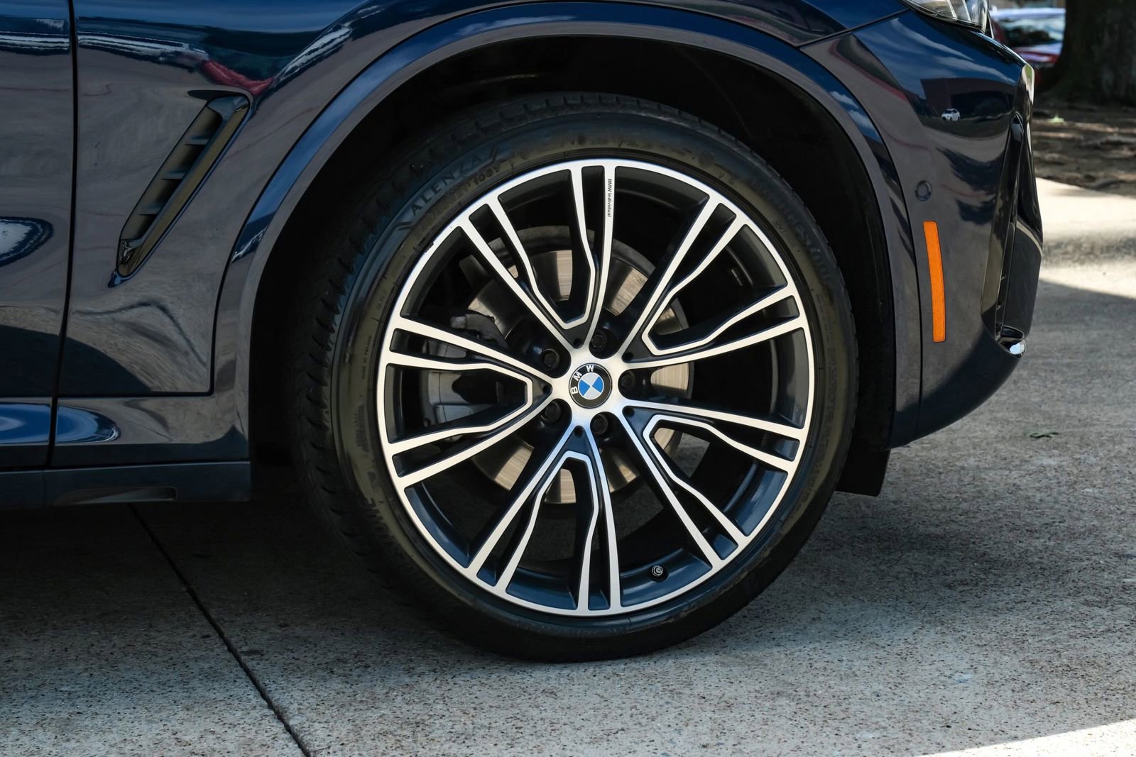 Used 2023 BMW X3 sDrive30i w/ M Sport Package RWD image 59