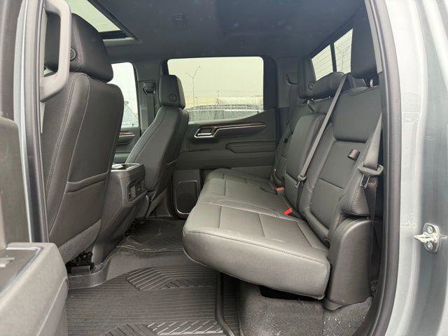 New 2026 Chevrolet Silverado 1500 RST w/ Dark Appearance Package image 39