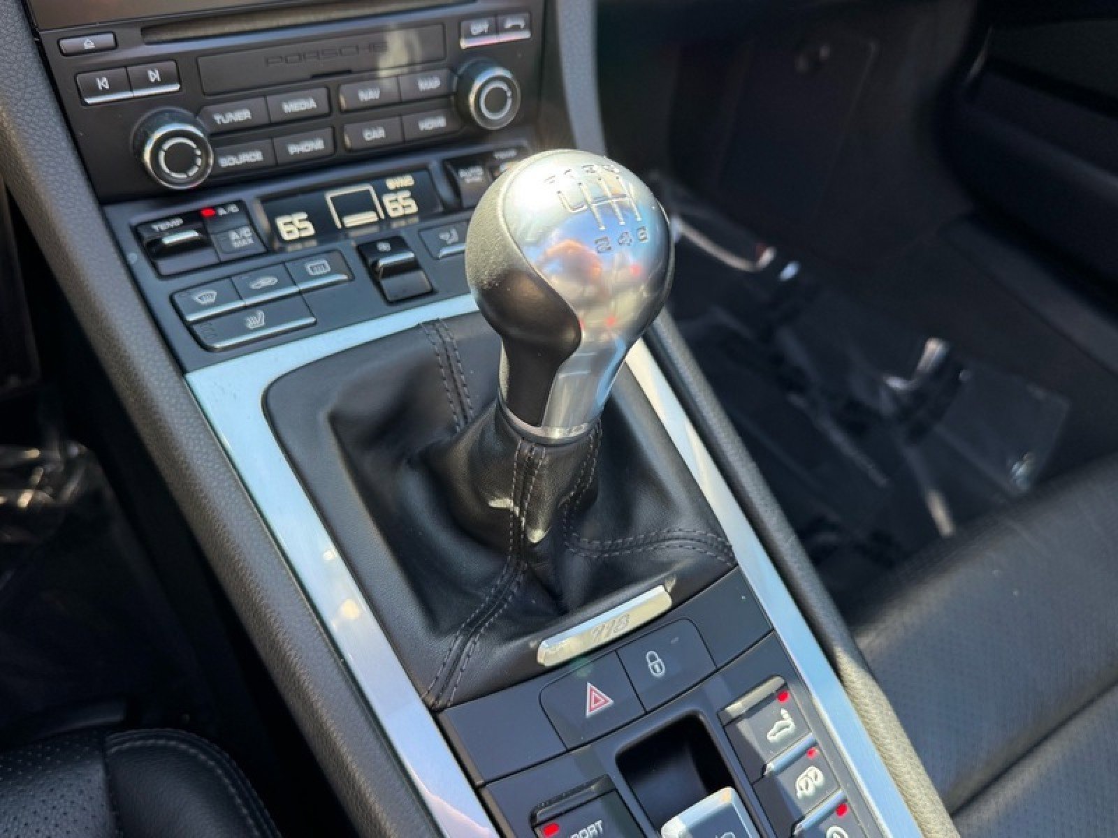 Used 2017 Porsche 718 Boxster S image 31