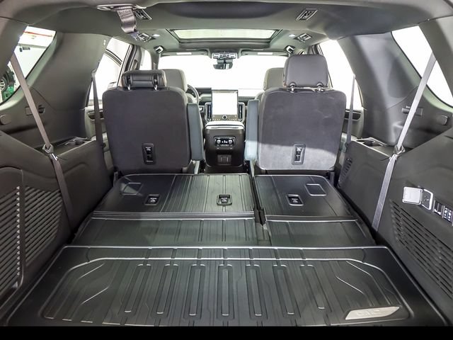 New 2026 GMC Yukon AT4 w/ AT4 Premium Package AWD/4WD image 22