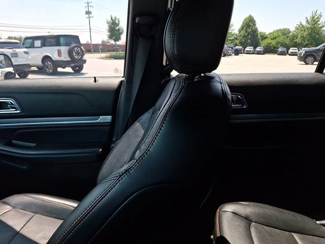 Used 2016 Ford Explorer Sport w/ Equipment Group 401A AWD/4WD image 17