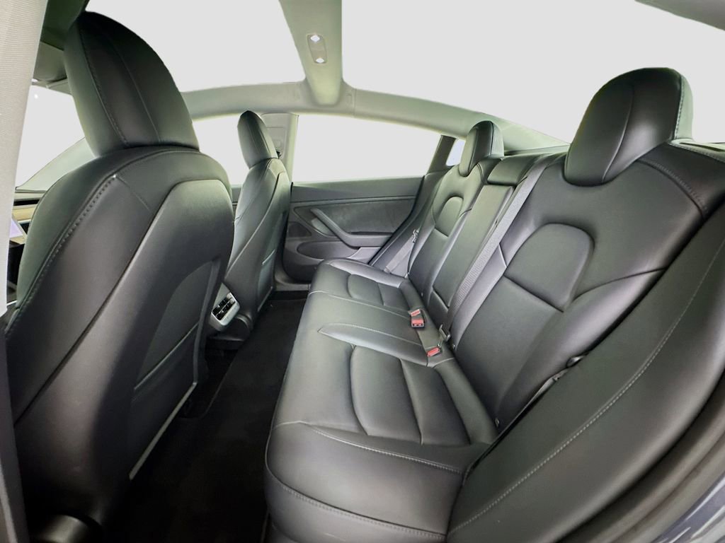 Used 2021 Tesla Model 3 Long Range image 22
